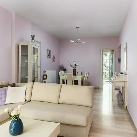 Cute And Cozy Apt With Balcony @corfu! * Análipsis