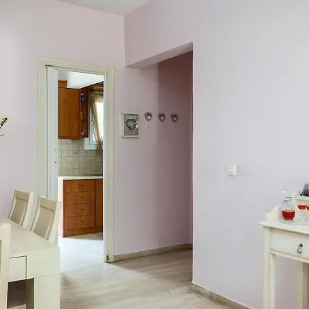Cute And Cozy Apt With Balcony @corfu! *