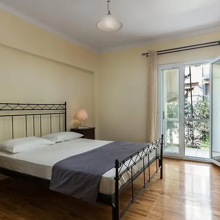 Cute And Cozy Apt With Balcony @corfu!